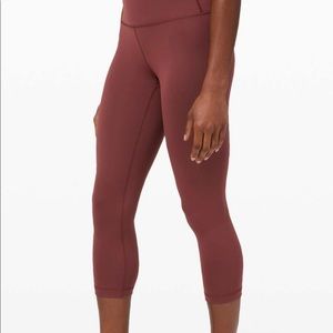 NWOT Lululemon Wunder Train Tights 21” Size 6 Savannah